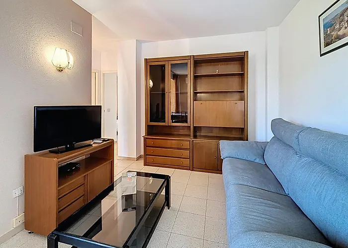 Apartament Mediterrani Roses