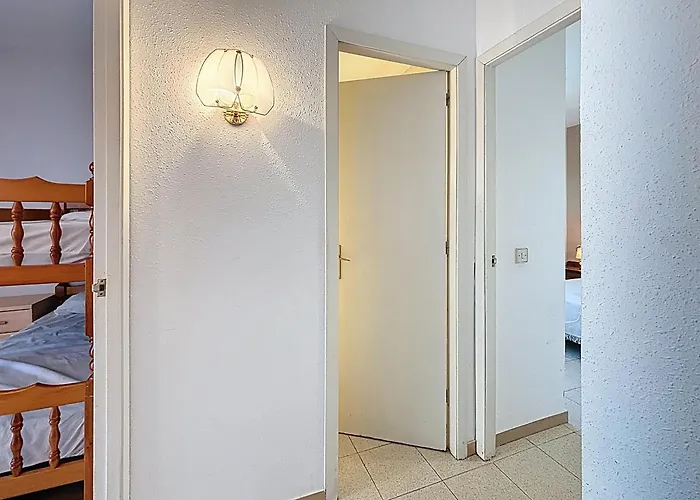 Mediterrani Apartament *